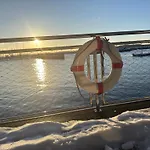 Hébergement de vacances Floating Nr 1 *