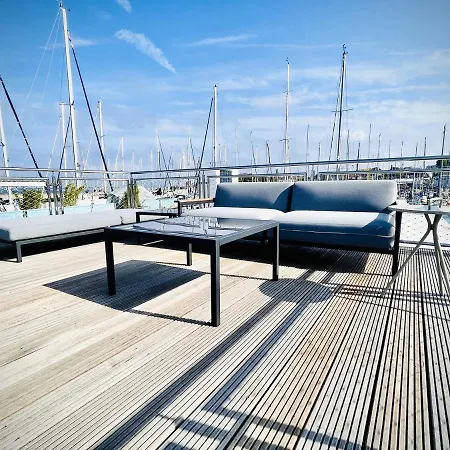 Floating Nr 1 Holiday home Laboe