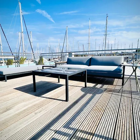 Prázdninový dům Floating Nr 1