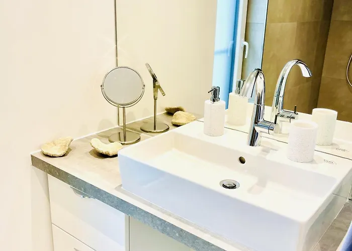 Floating Nr 1 Casa de Férias *